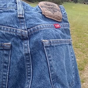 Wrangler 29x32 jeans